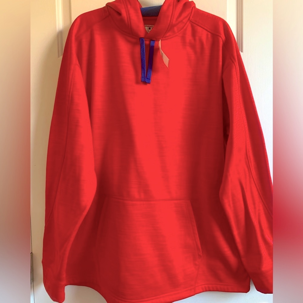 NWT Majestic Hooded Sweatshirt